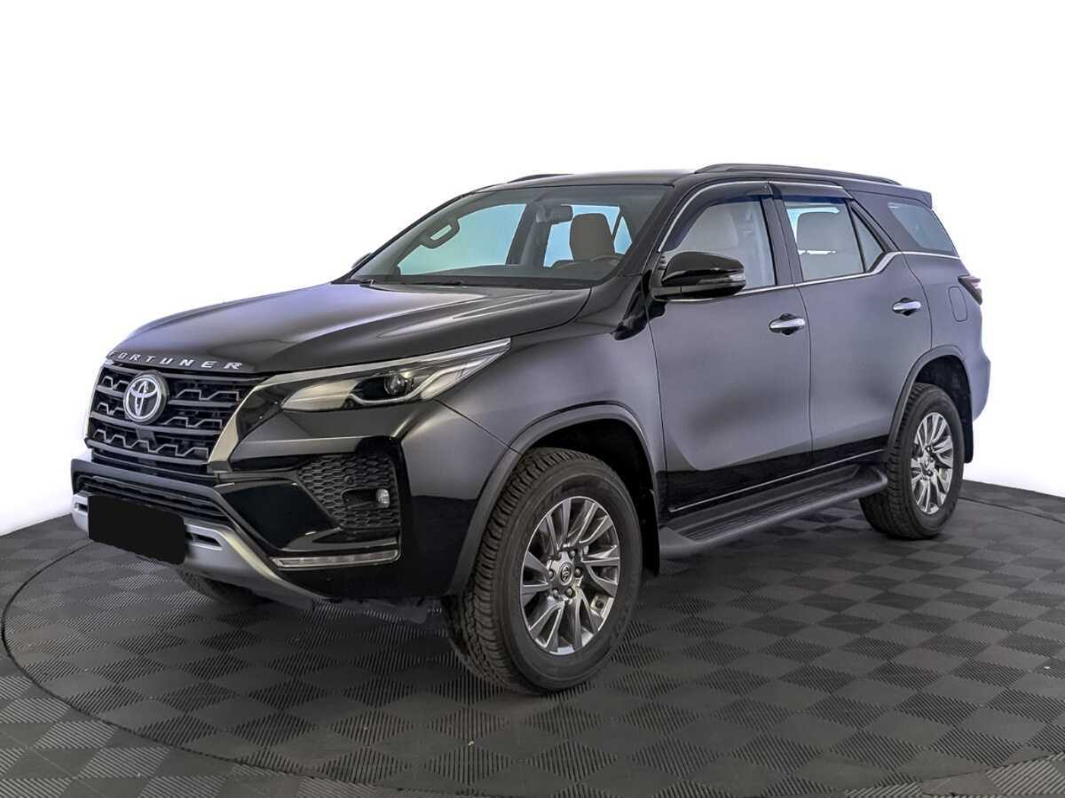 Купить Toyota Fortuner, 2022, 9 682 км, фото №1
