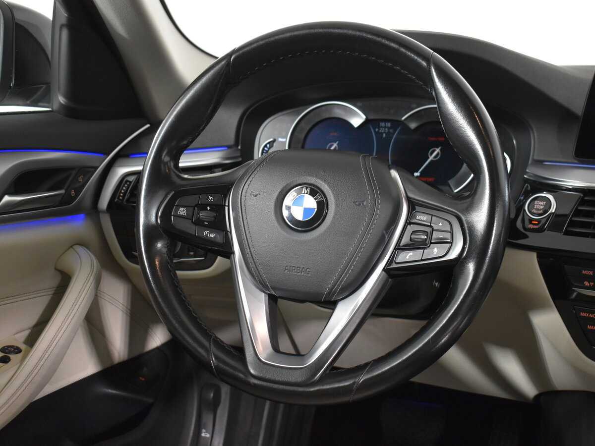 Купить BMW 5 серии 530d xDrive, 2018, 176 000 км, фото №13