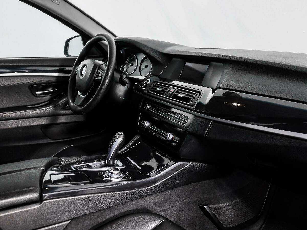 Купить BMW 5 серии 528i xDrive, 2013, 177 900 км, фото №12