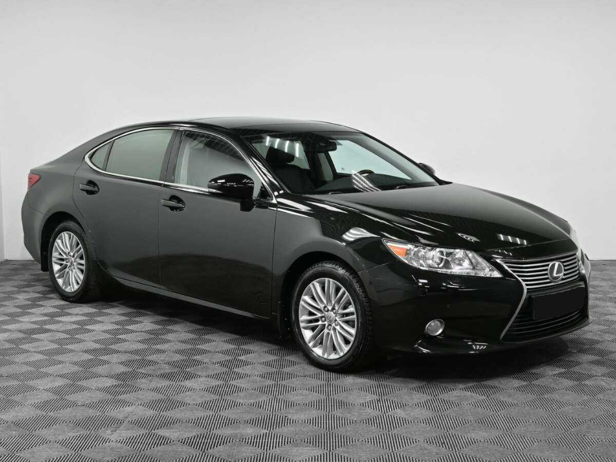 Купить Lexus ES 350, 2013, 138 000 км, фото №3