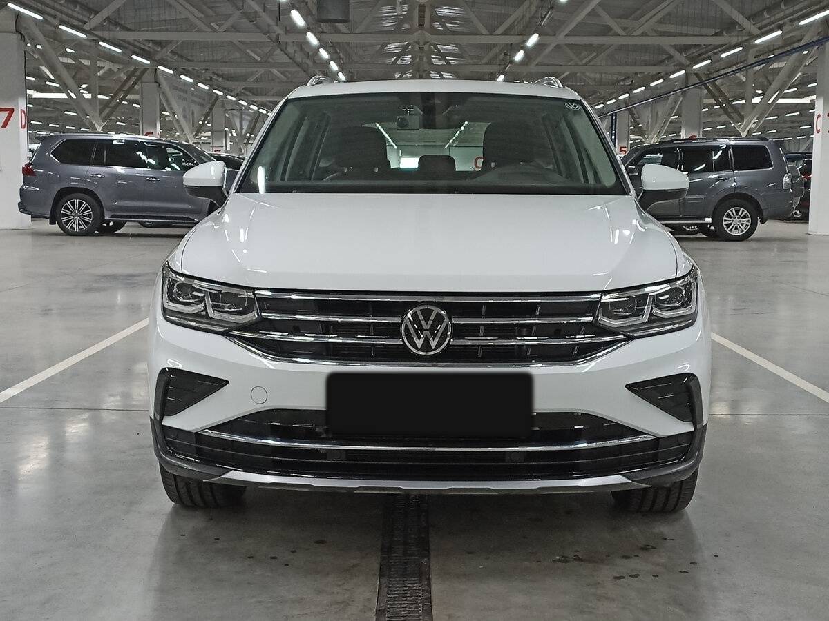 Купить Volkswagen Tiguan, 2022, 23 141 км, фото №2