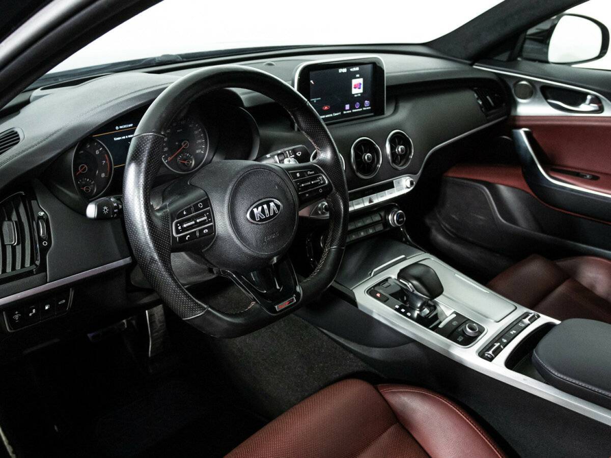 Купить Kia Stinger, 2018, 68 335 км, фото №11