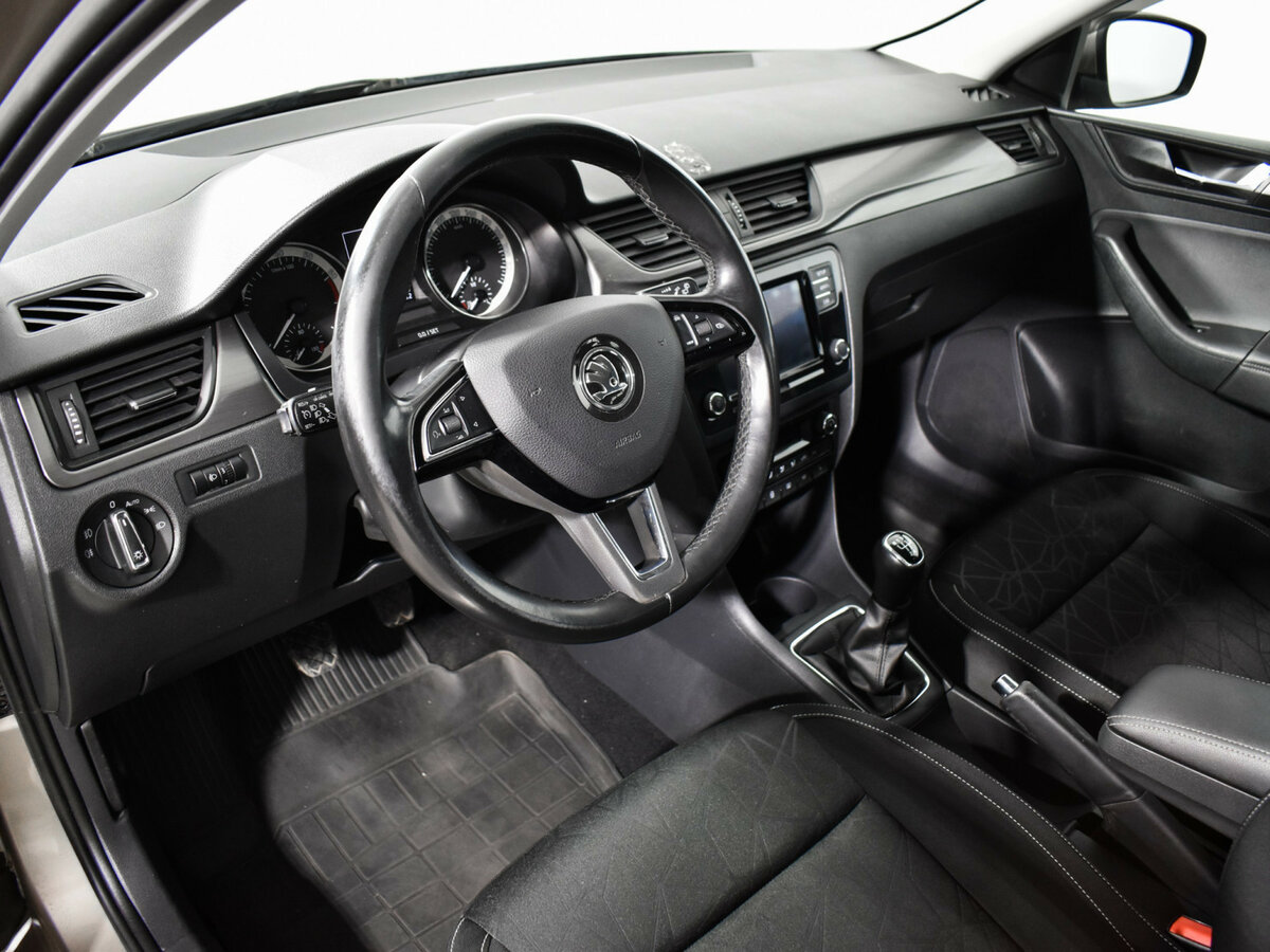 Купить Skoda Rapid I Рестайлинг, 2019, 189 228 км, фото №9