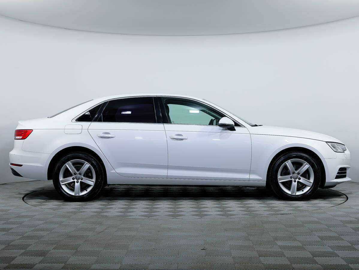 Купить Audi A4, 2015, 120 174 км, фото №3