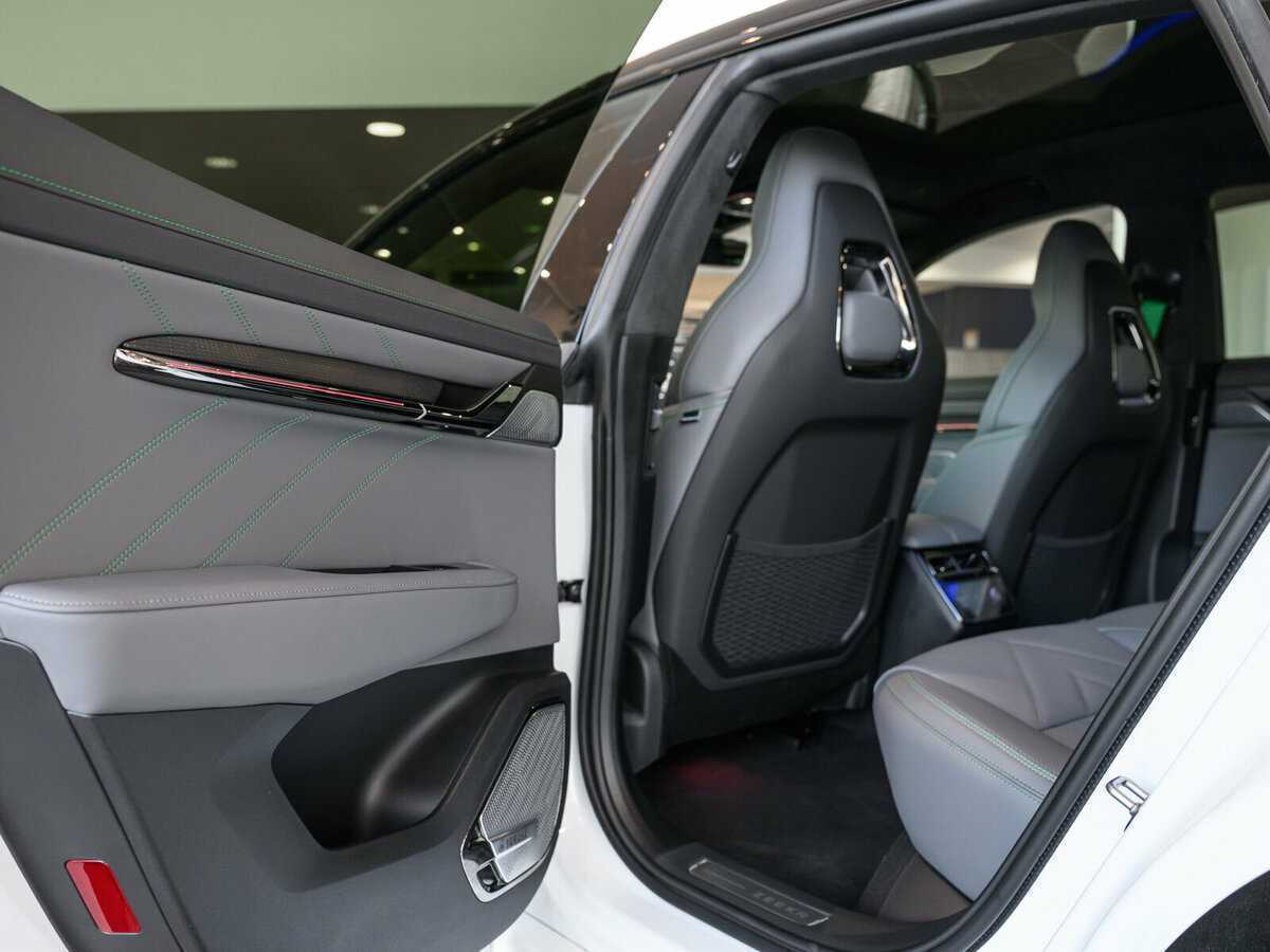 Купить Zeekr 001 100 kWh, 2023, 5 км, фото №13