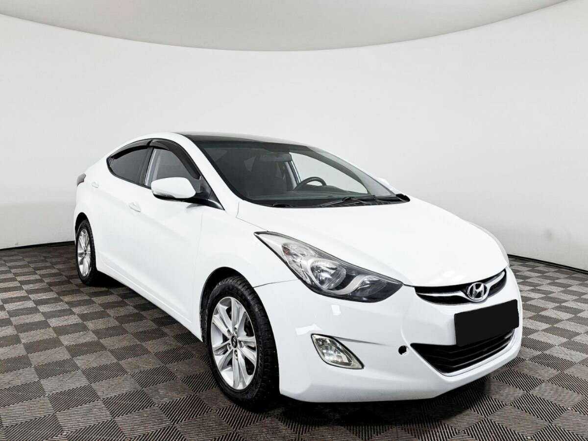 Купить Hyundai Avante, 2011, 171 000 км, фото №3