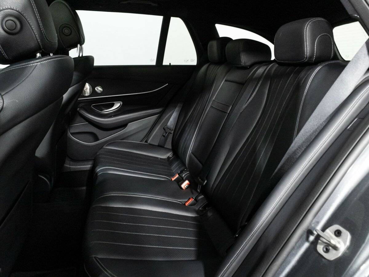 Купить Mercedes-Benz E-Класс All-Terrain 220 d, 2021, 53 700 км, фото №10