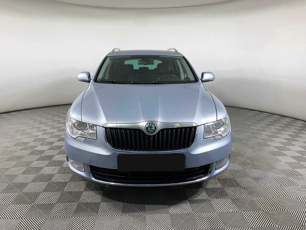 Купить Skoda Superb, 2011, 293 603 км, фото №2