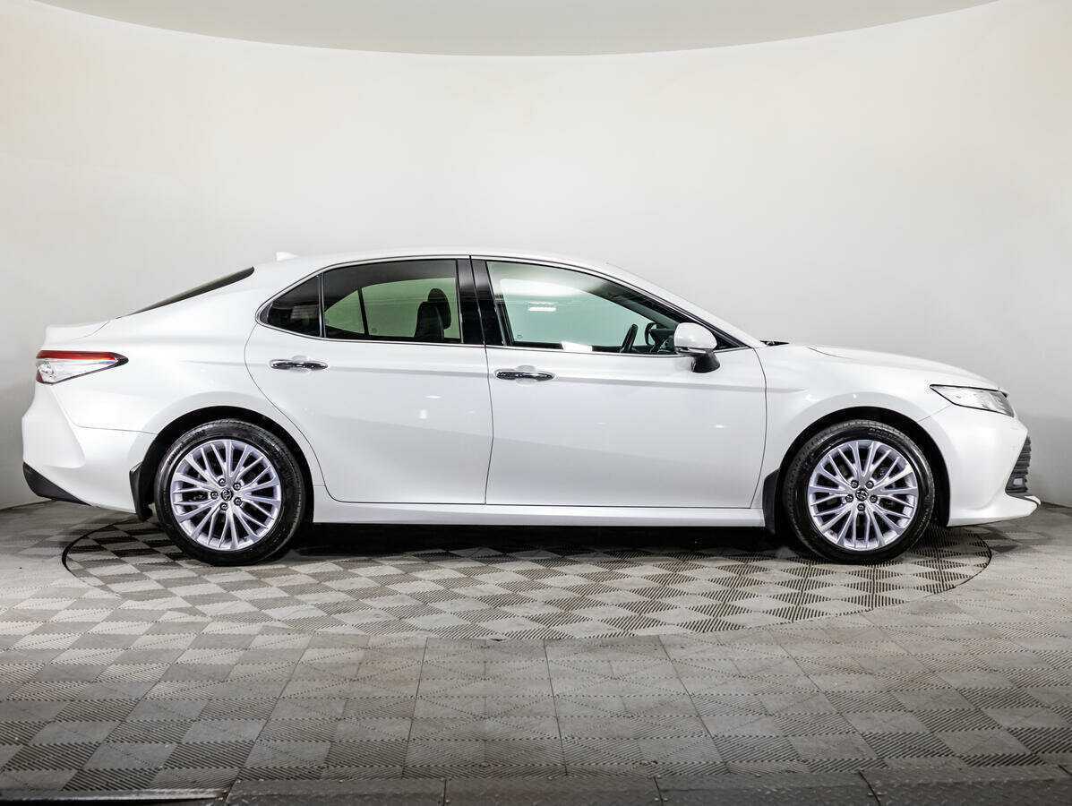 Купить Toyota Camry, 2020, 62 000 км, фото №4