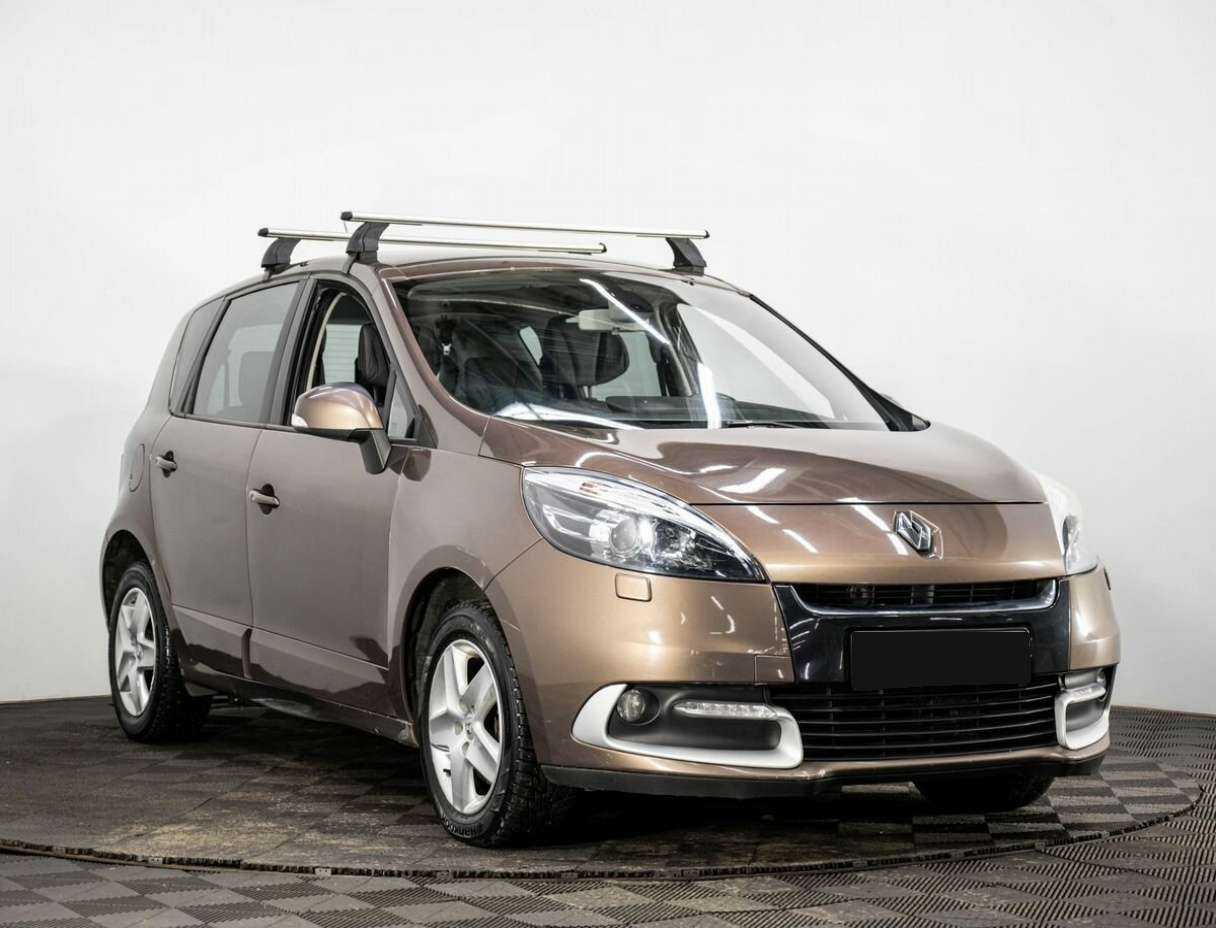 Купить Renault Scenic Grand, 2013, 121 552 км, фото №3