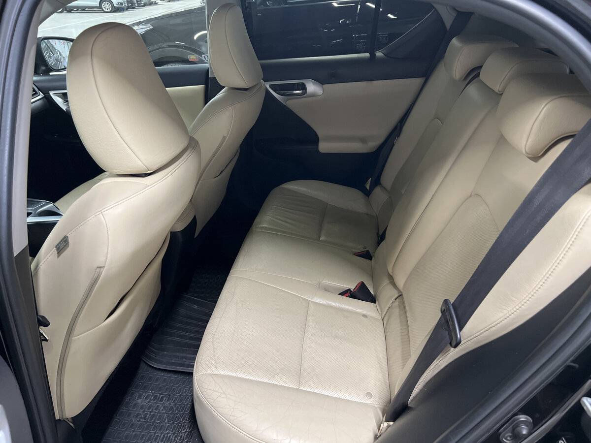 Купить Lexus CT 200h, 2011, 223 630 км, фото №12
