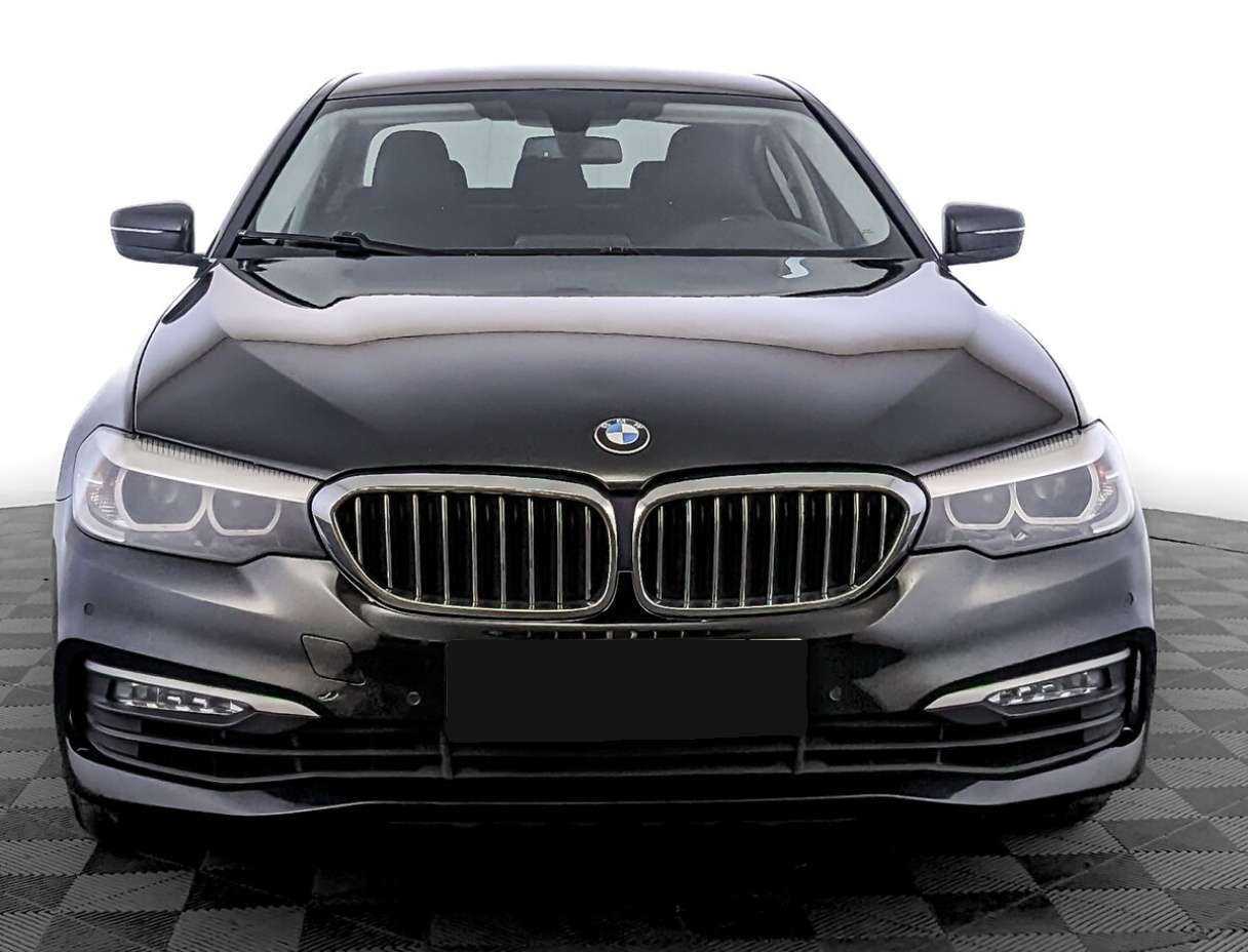 Купить BMW 5 серии 520i, 2018, 212 355 км, фото №2