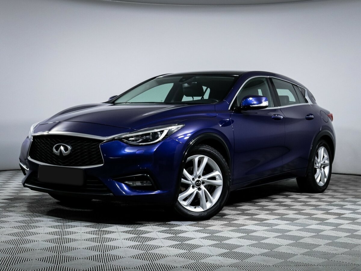 Купить Infiniti Q30, 2017, 72 061 км, фото №1