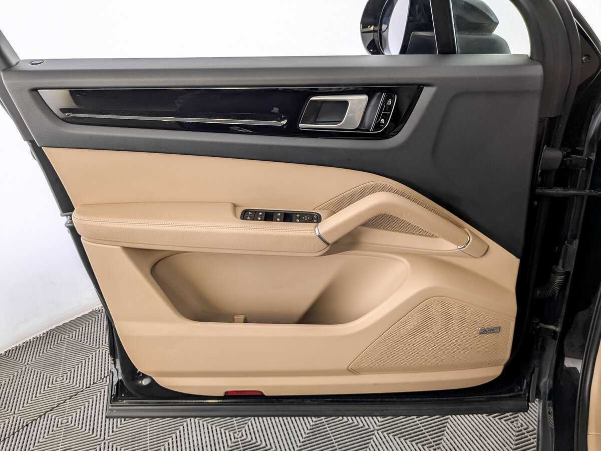Купить Porsche Cayenne, 2020, 67 000 км, фото №17