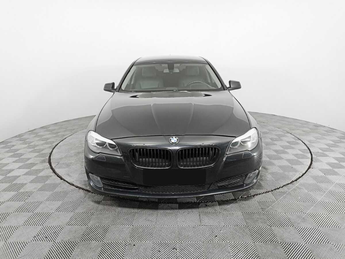 Купить BMW 5 серии 520i, 2013, 263 117 км, фото №2