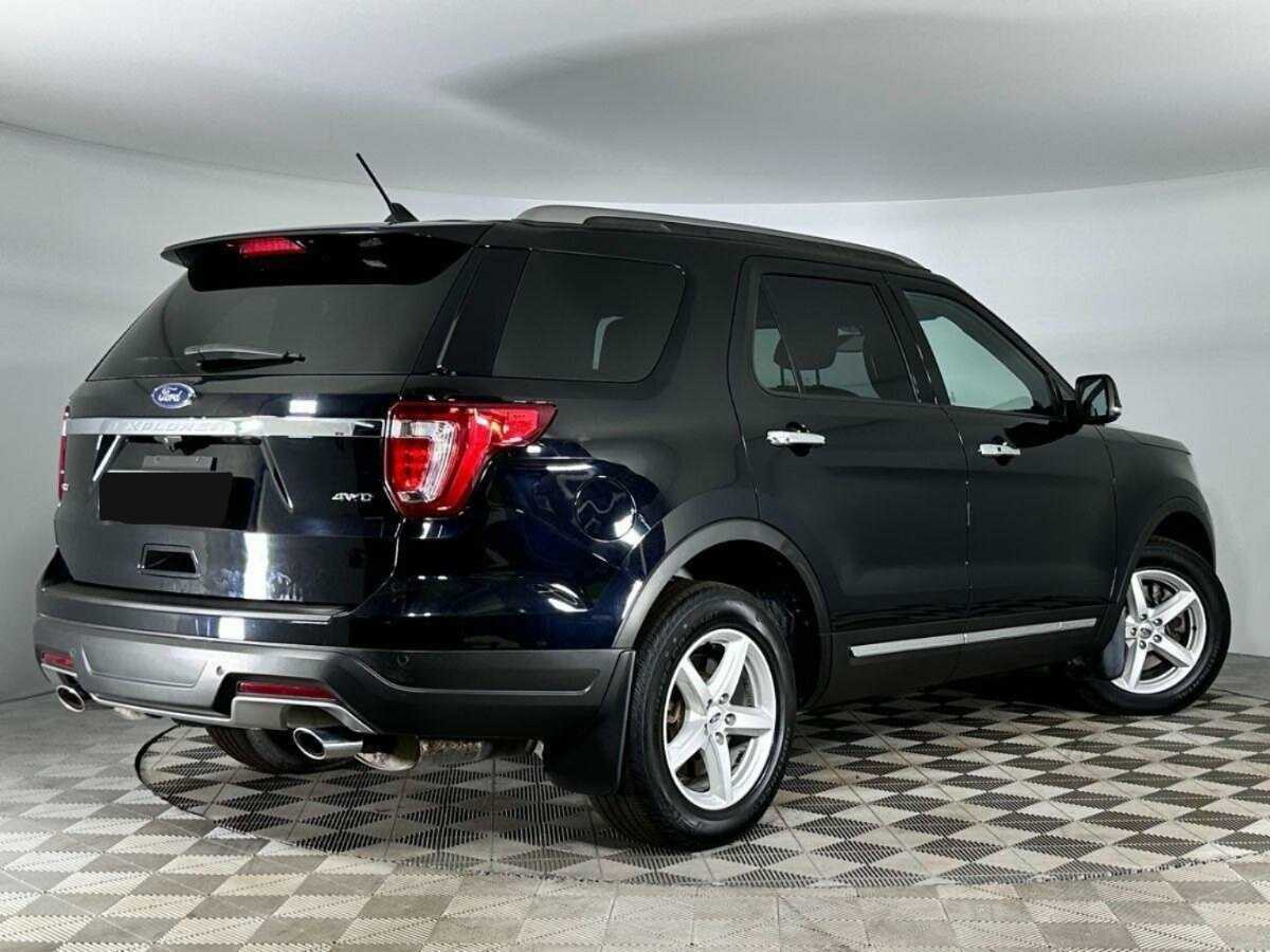 Купить Ford Explorer, 2018, 97 500 км, фото №2