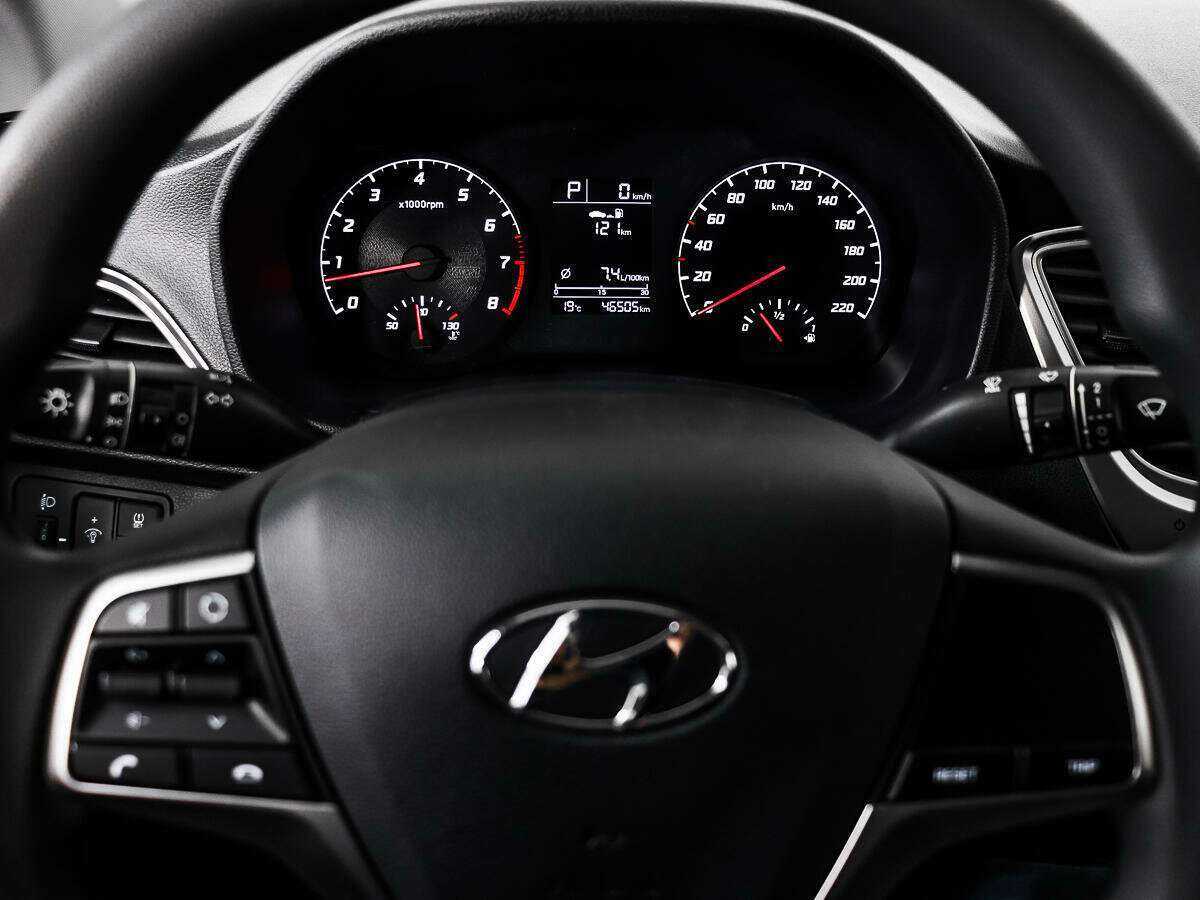 Купить Hyundai Solaris, 2020, 46 503 км, фото №16