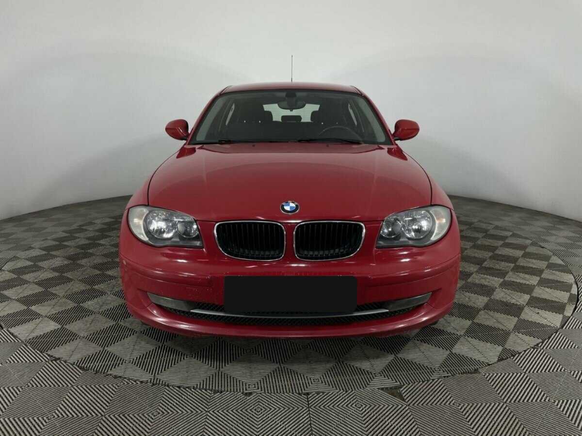 Купить BMW 1 серии 116i, 2010, 204 938 км, фото №2