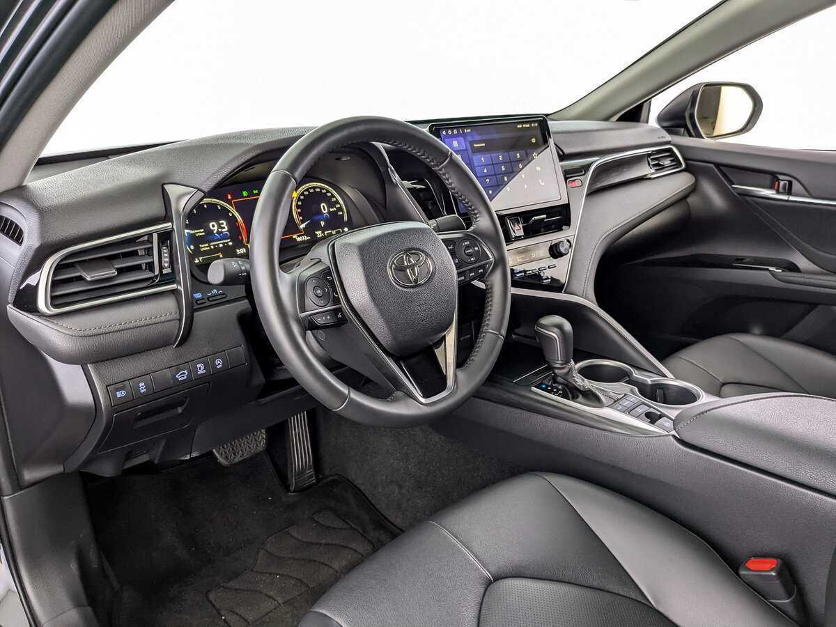 Купить Toyota Camry, 2023, 16 070 км, фото №14