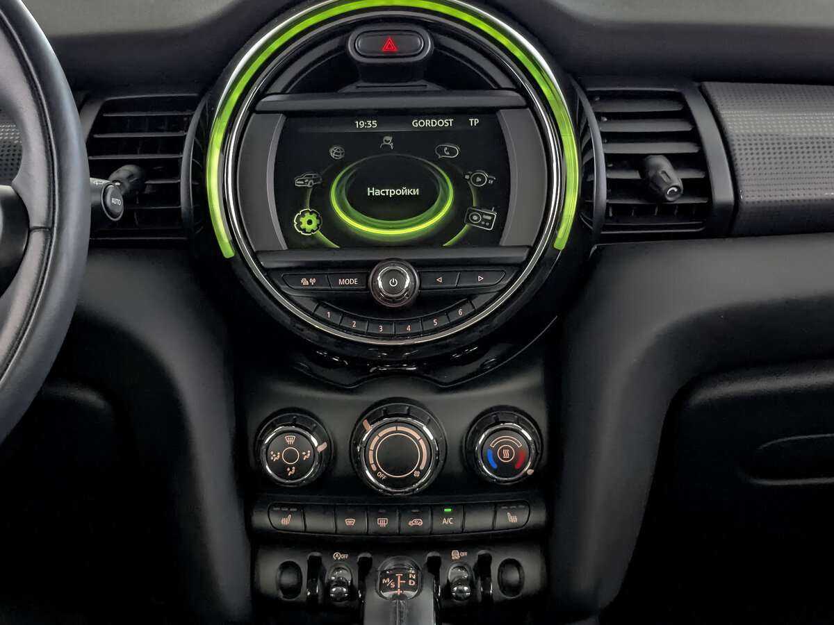 Купить Mini Hatch Cooper, 2017, 19 817 км, фото №13