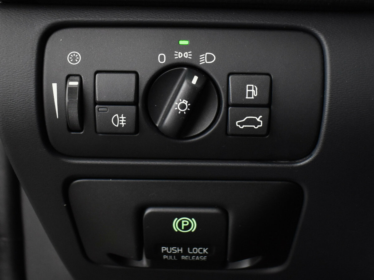 Купить Volvo XC60 I, 2011, 219 000 км, фото №17