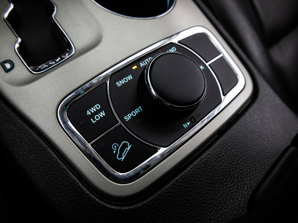 Купить Jeep Grand Cherokee IV (WK2), 2012, 252 410 км, фото №17