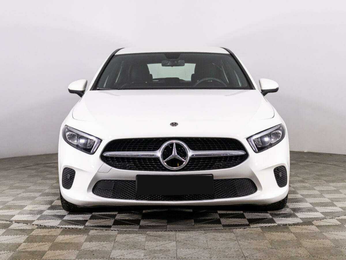 Купить Mercedes-Benz A-Класс 200, 2018, 82 380 км, фото №2