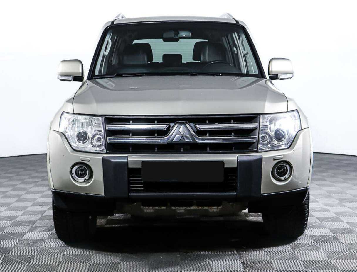 Купить Mitsubishi Pajero, 2008, 141 884 км, фото №2