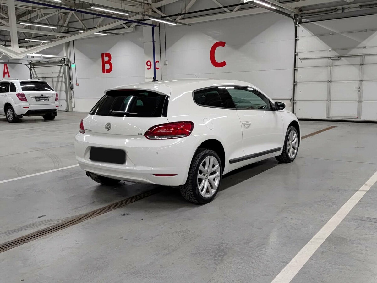 Купить Volkswagen Scirocco III, 2011, 172 072 км, фото №5