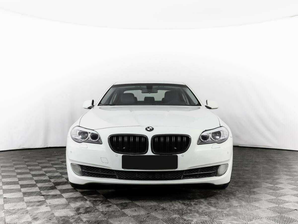 Купить BMW 5 серии 528i xDrive, 2013, 177 900 км, фото №2