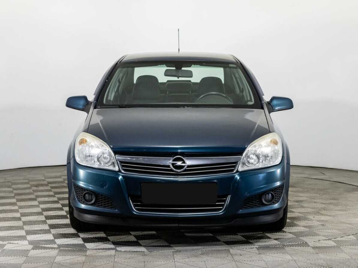 Купить Opel Astra, 2008, 184 379 км, фото №2