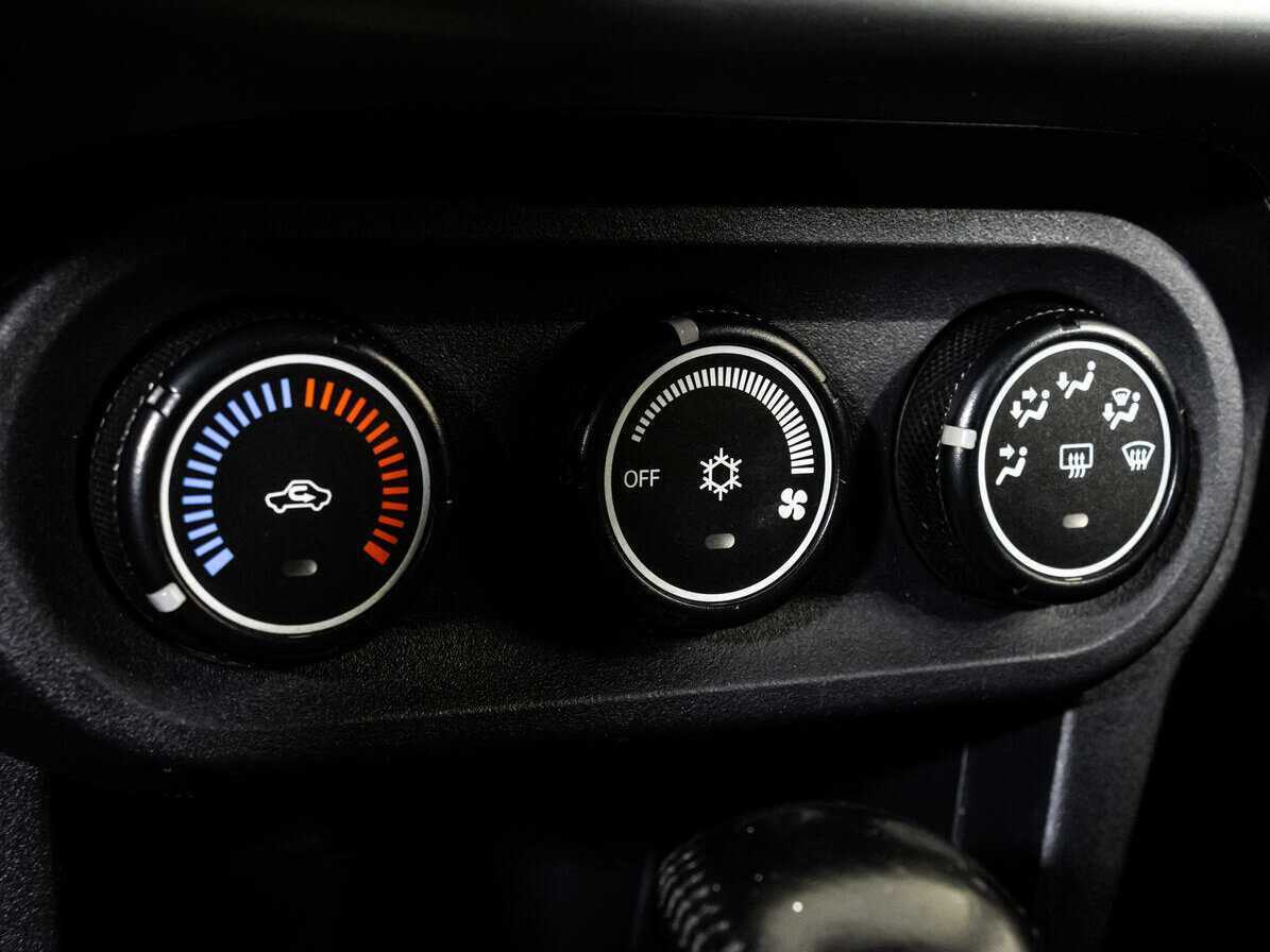 Купить Mitsubishi Lancer, 2010, 268 076 км, фото №11