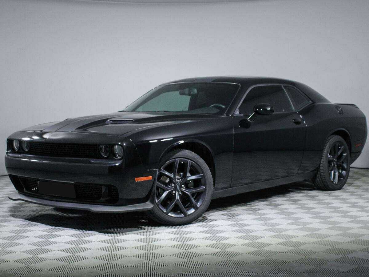 Купить Dodge Challenger, 2022, 14 570 км, фото №1