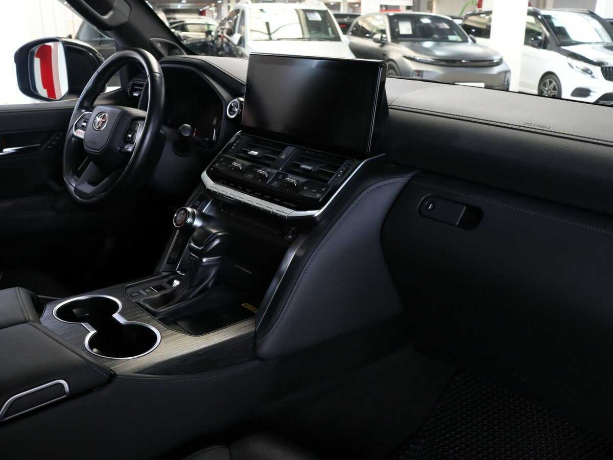 Купить Toyota Land Cruiser, 2021, 44 222 км, фото №6
