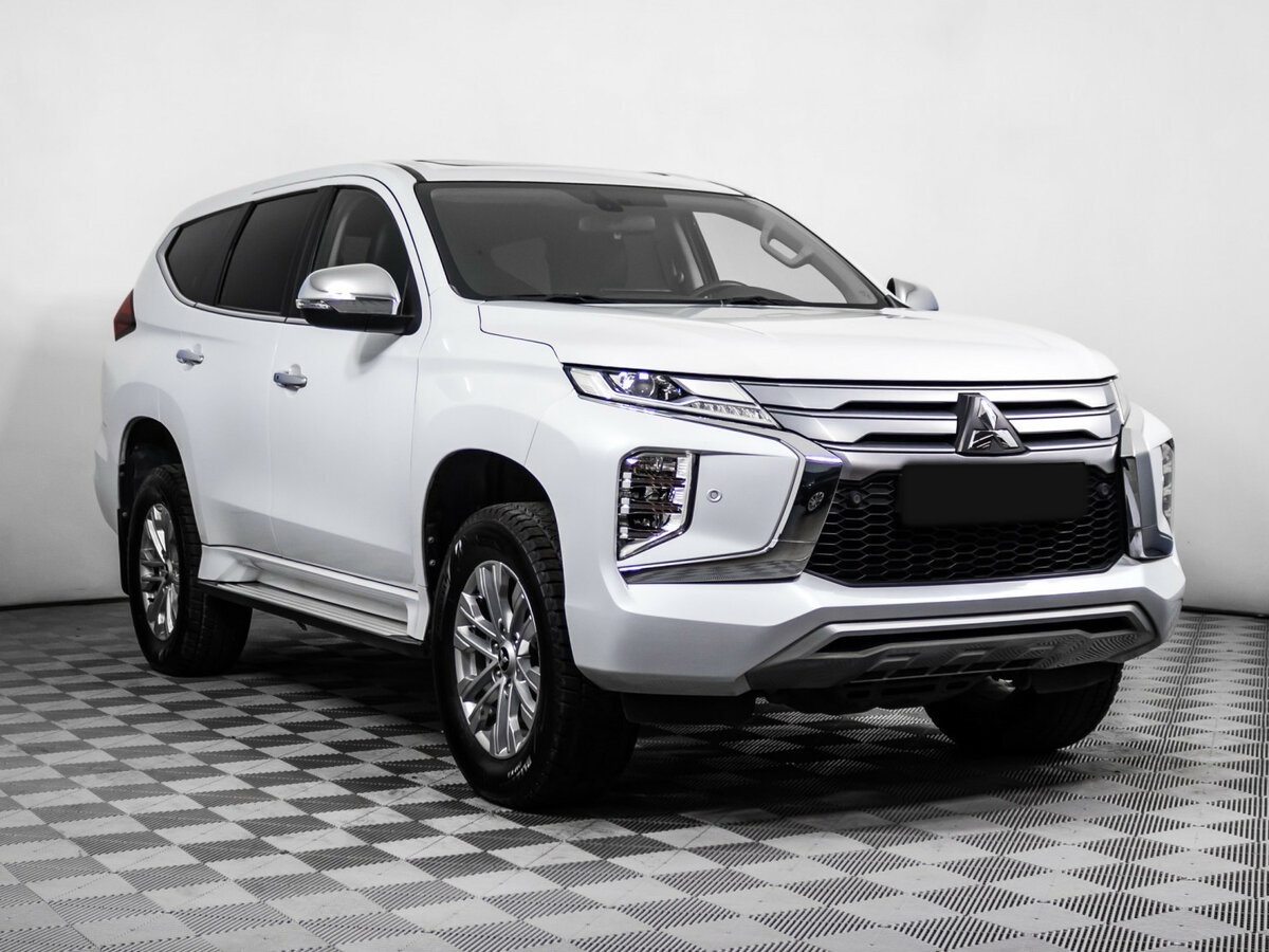 Купить Mitsubishi Pajero Sport III Рестайлинг, 2020, 13 000 км, фото №3