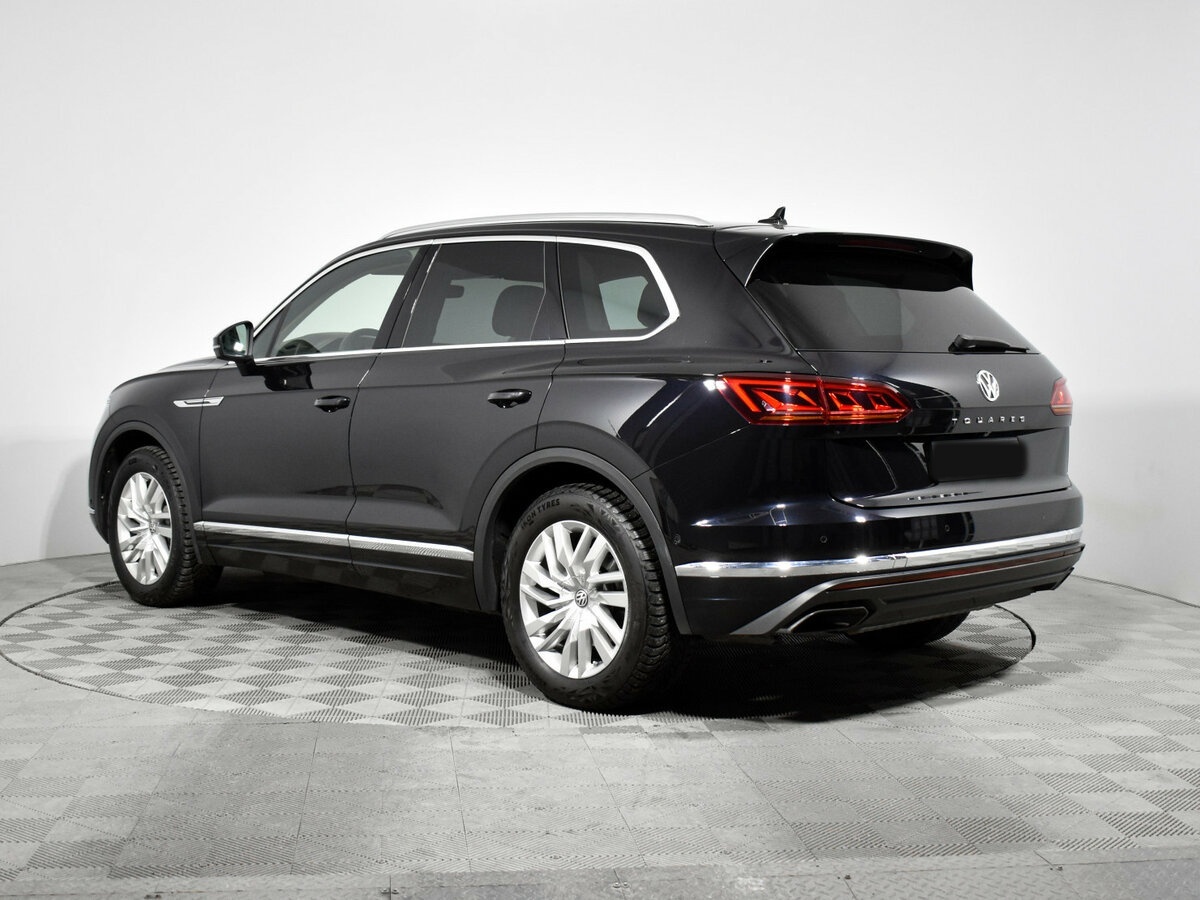 Купить Volkswagen Touareg III, 2019, 119 000 км, фото №6