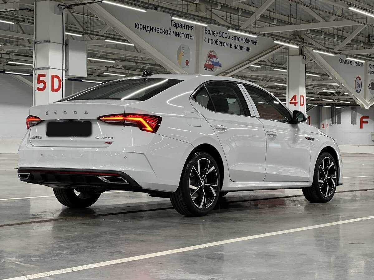 Купить Skoda Octavia, 2024, 104 км, фото №5