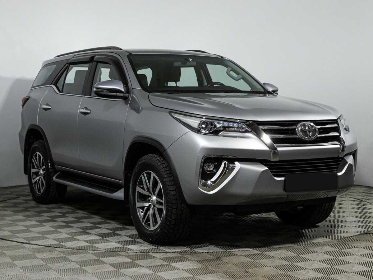 Купить Toyota Fortuner, 2017, 75 000 км, фото №3