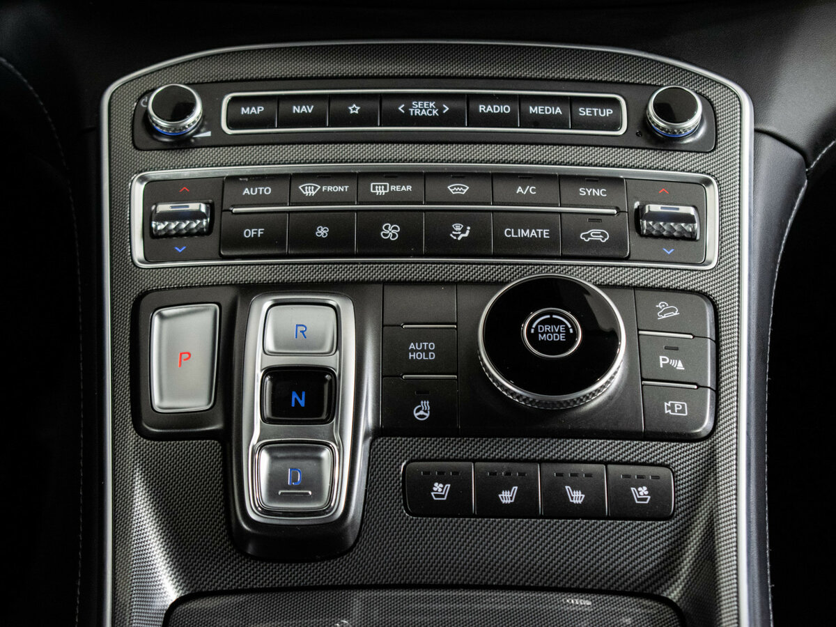 Купить Hyundai Santa Fe IV Рестайлинг, 2022, 77 130 км, фото №16