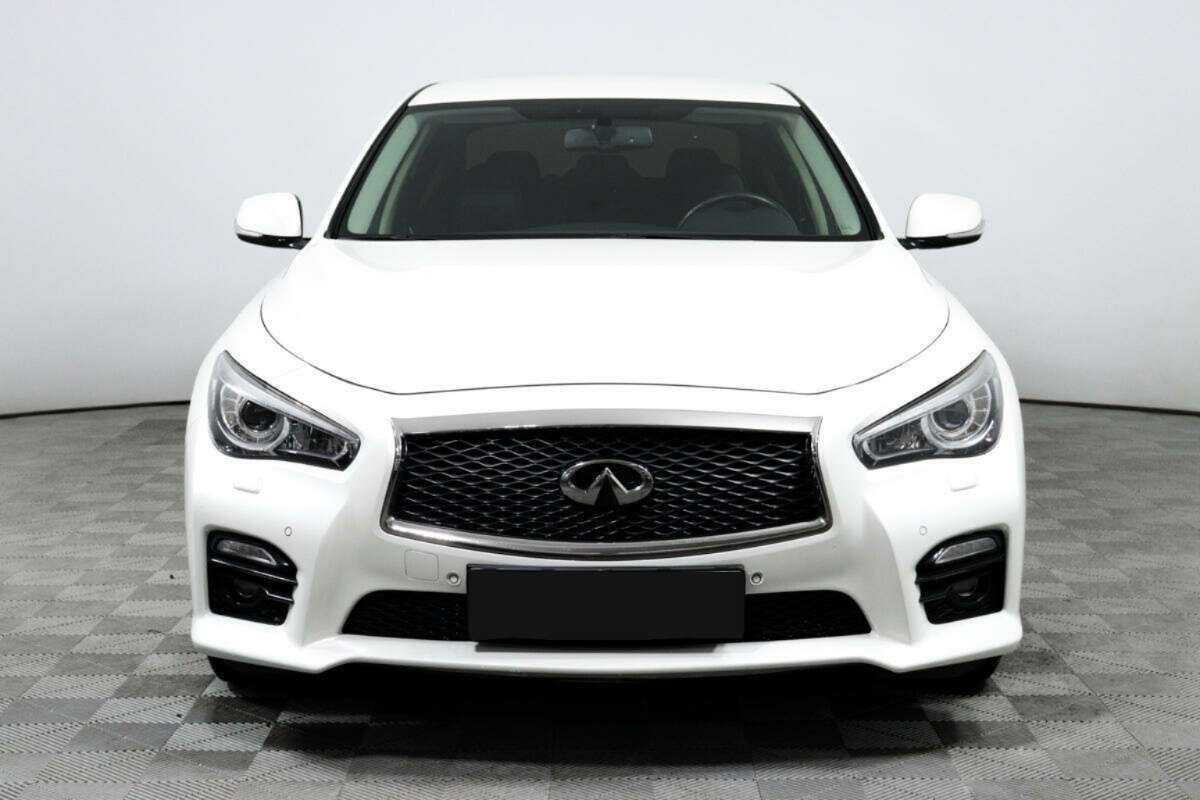 Купить Infiniti Q50, 2016, 108 118 км, фото №2