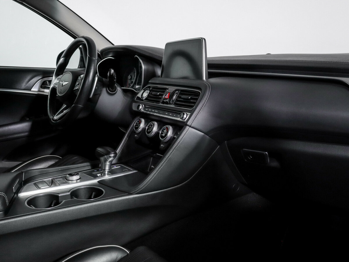 Купить Genesis G70 I, 2018, 82 893 км, фото №9