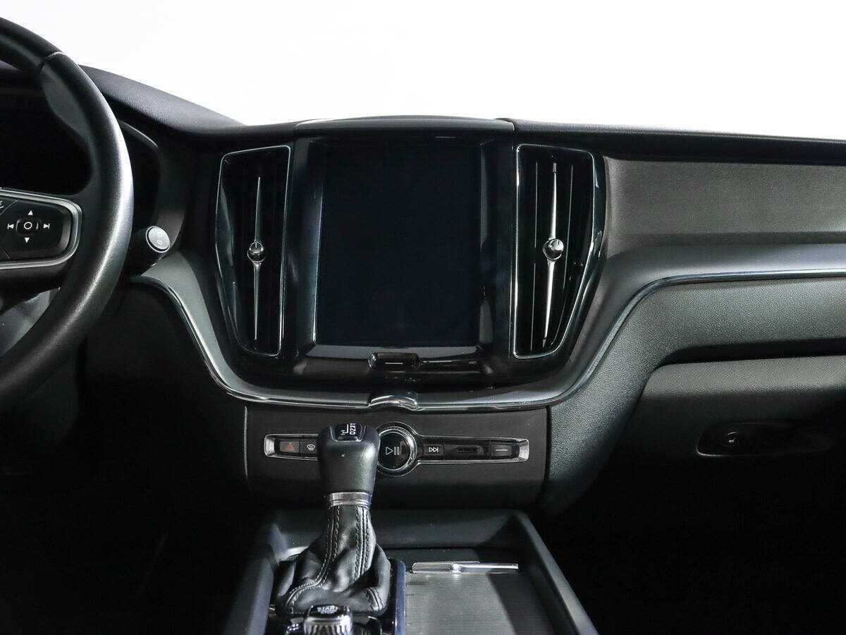 Купить Volvo XC60, 2020, 81 930 км, фото №13