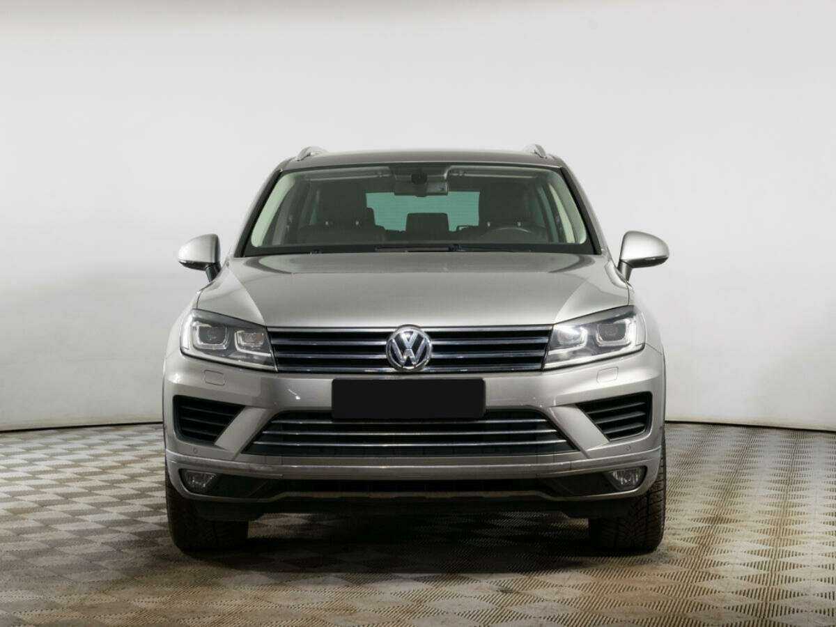 Купить Volkswagen Touareg, 2015, 57 619 км, фото №2