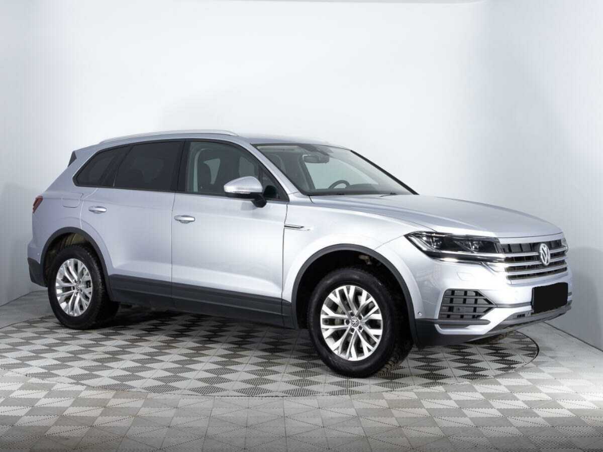 Купить Volkswagen Touareg, 2018, 119 063 км, фото №3