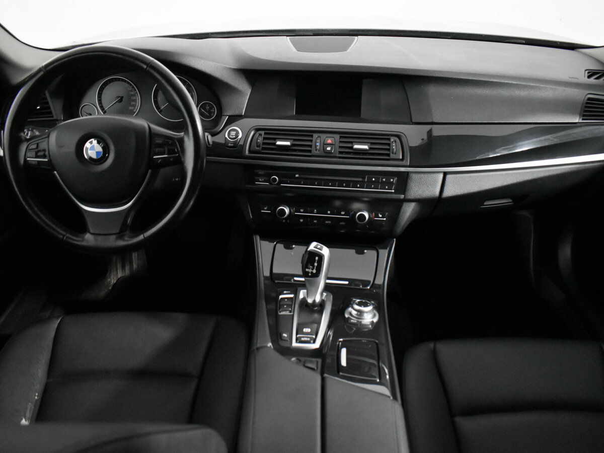 Купить BMW 5 серии 520i VI (F10/F11/F07), 2012, 111 710 км, фото №10