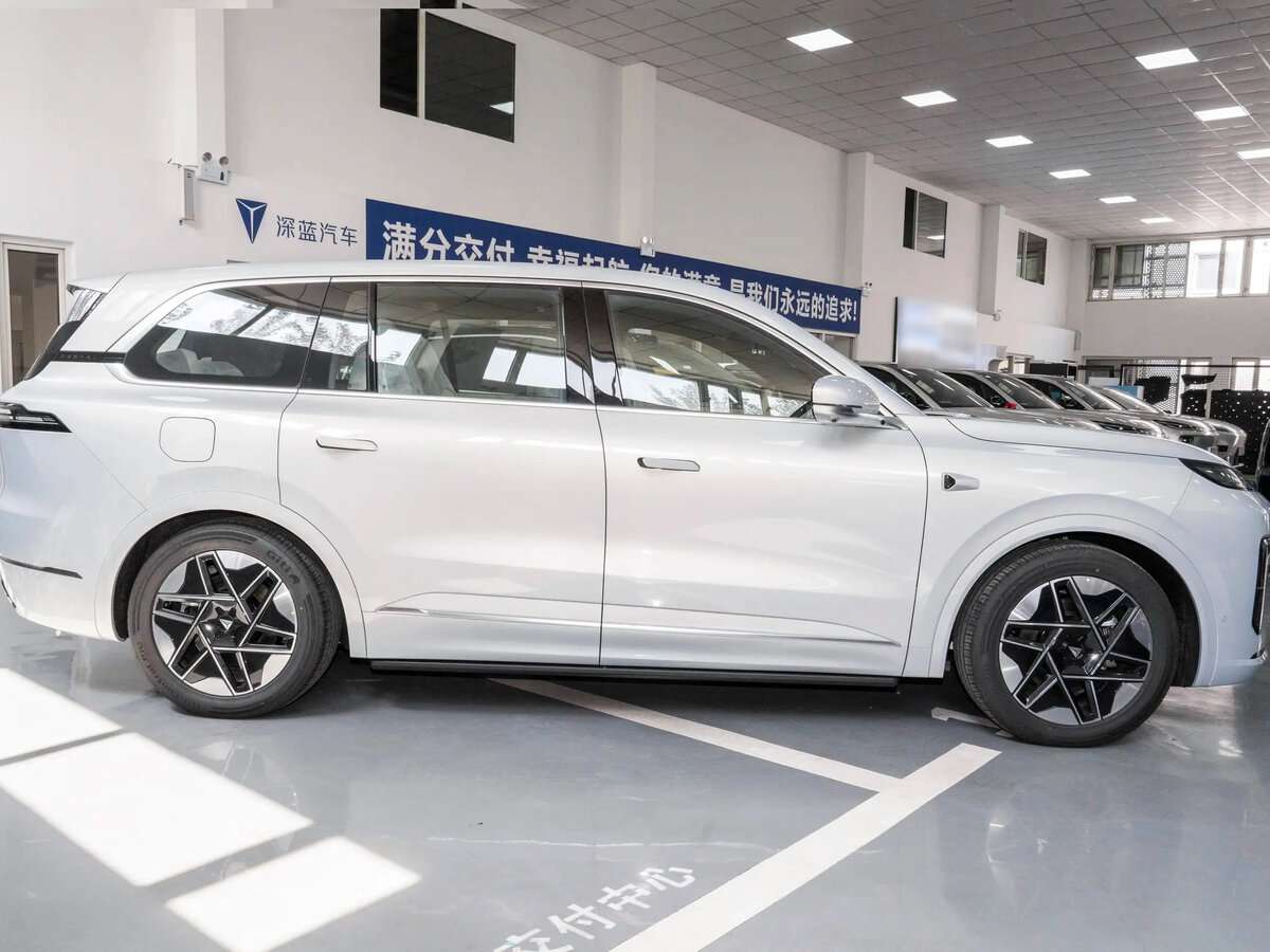 Купить Changan Deepal S09, 2025, 50 км, фото №8