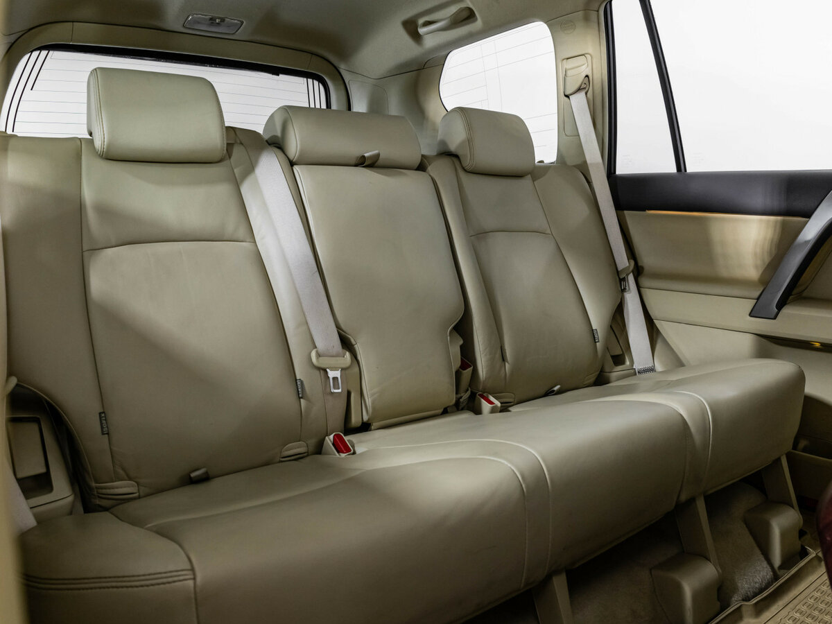 Купить Toyota Land Cruiser Prado 150 Series Рестайлинг 1, 2016, 172 945 км, фото №21