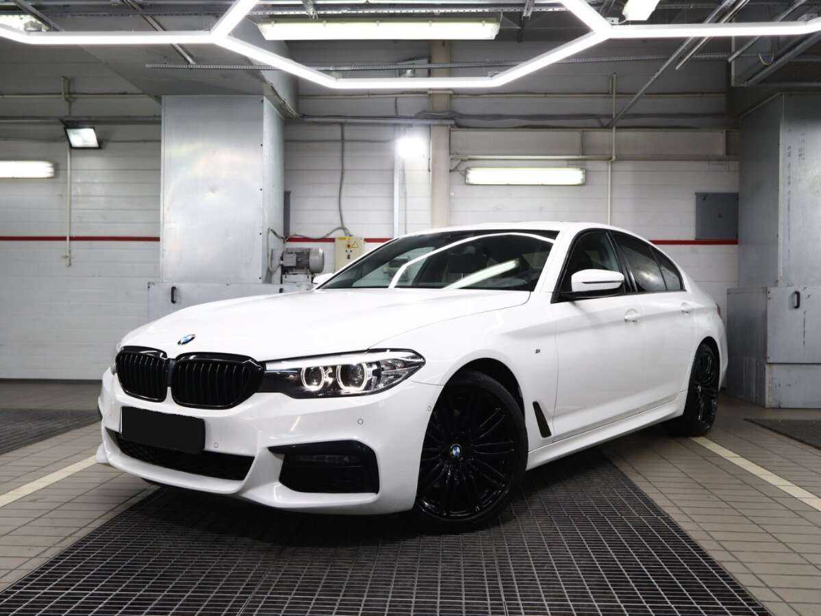 Купить BMW 5 серии 520d, 2019, 80 000 км, фото №1