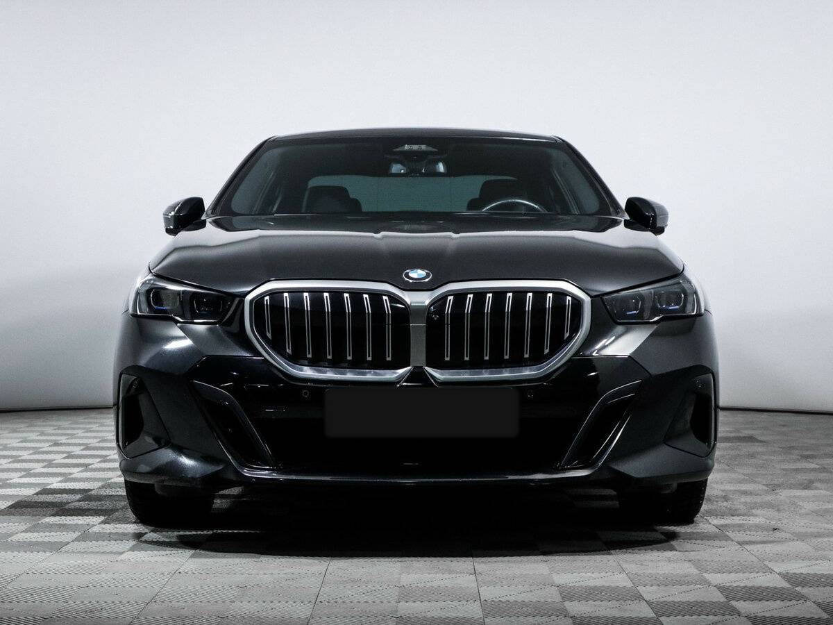 Купить BMW 5 серии 530i xDrive VIII (G60/G61/G68), 2024, 58 887 км, фото №2