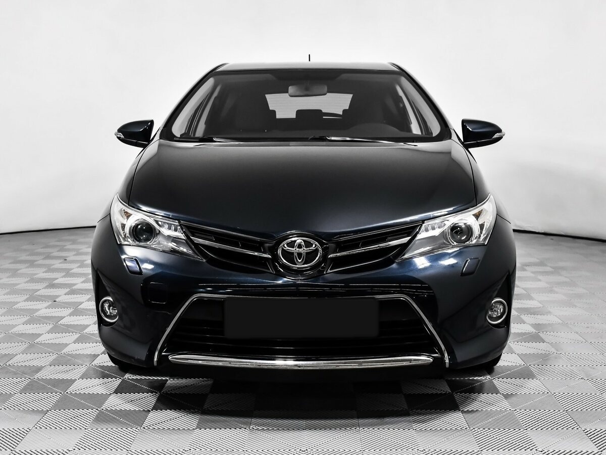 Купить Toyota Auris II, 2014, 27 134 км, фото №2